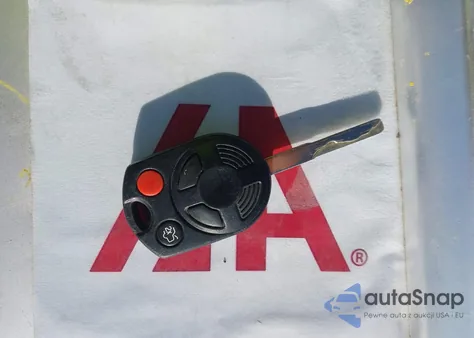 2014 Ford Escape Se z USA, uszkodzony, nr VIN 1FMCU0GX8EUD80155